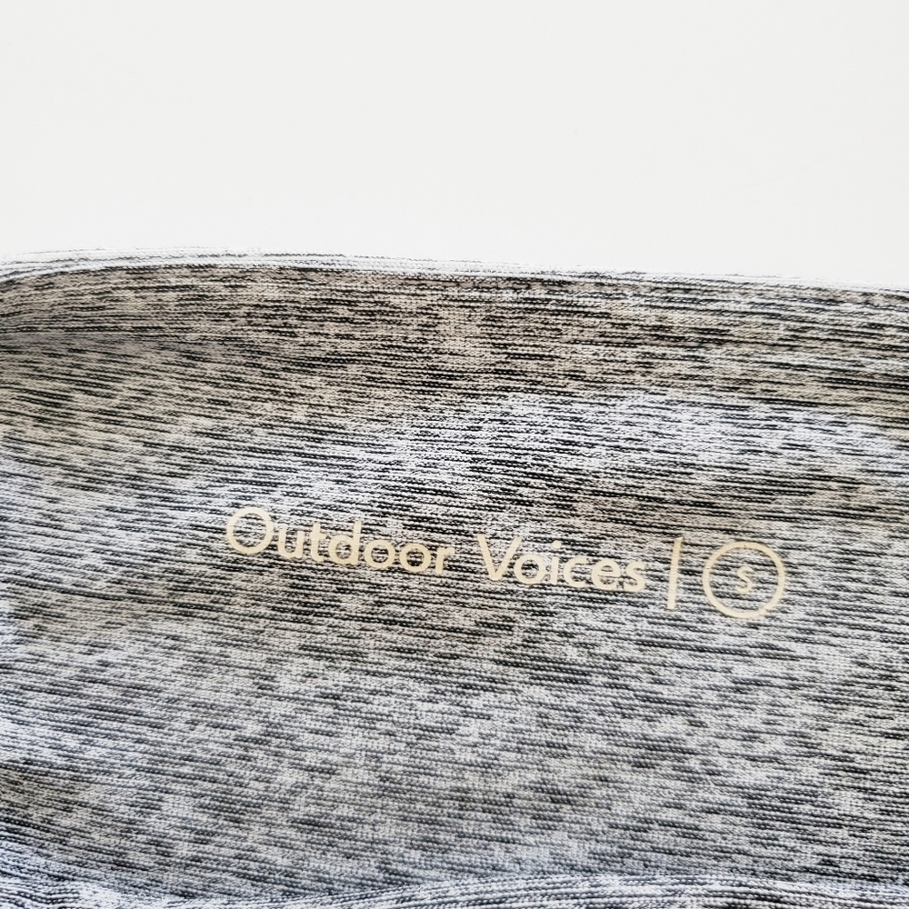 Outdoor voices two-tone gray leggings 7/8 Small - Picture 5 of 7